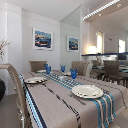 In With Stunning Sea Views *
